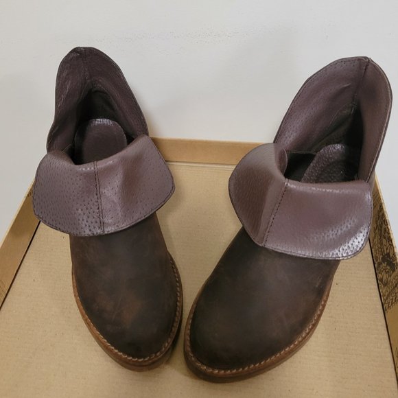 Free People Brooks Ankle Boot size 7 - Brown Leather Bootie - Picture 3 of 13